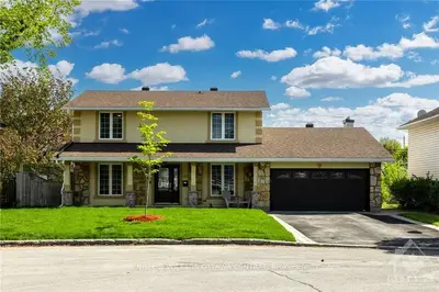 1794 DUNKIRK Crescent, Alta Vista and Area, ON K1H 5T4