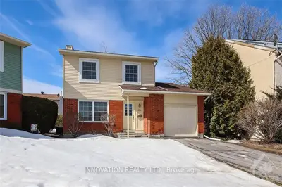 864 LAWNSBERRY Drive, Orleans - Cumberland and Area, ON K1E 1X7