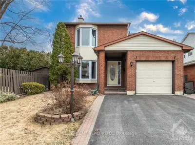 1 BYLOT Court, Kanata, ON K2L 2V3