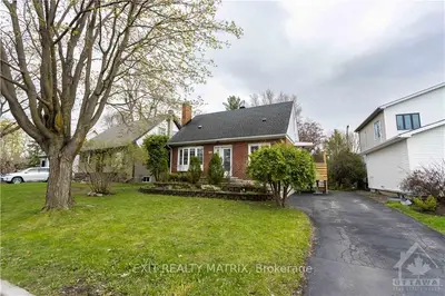 358 LINDSAY Street, Alta Vista and Area, ON K1G 0L5