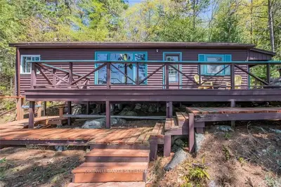 7 BARBS Lane, Rideau Lakes, ON K0G 1L0