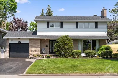 1227 BONNIE Crescent, Belair Park - Copeland Park and Area, ON K2C 1Z8