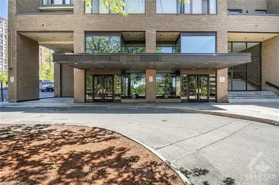 505 ST LAURENT Boulevard 650, Manor Park - Cardinal Glen and Area, ON K1K 3X4