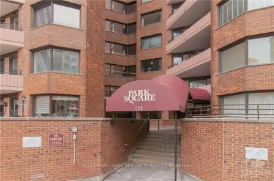 151 BAY Street 709, Ottawa Centre, ON K1R 7T2