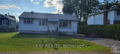 10 PERRY Street, Meadowlands - Crestview and Area, ON K2G 1K6