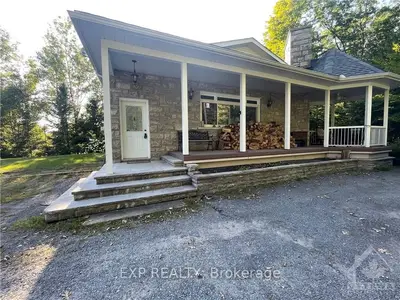 8405 COUNTY 17 Road, Clarence-Rockland, ON K4K 1K7