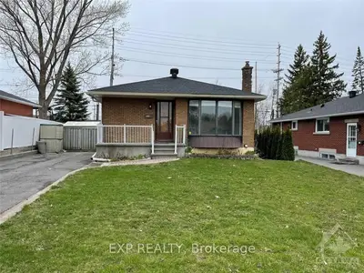 410 PRESLAND Road A, Overbrook - Castleheights and Area, ON K1K 2B5