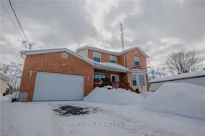 18514 HUGHIE MUNRO Street, North Glengarry, ON K0C 1B0