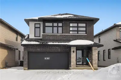 1012 BRIAN GOOD Avenue, Blossom Park - Airport and Area, ON K4M 1B2