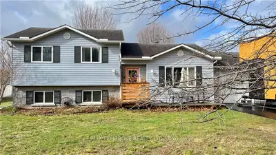 119 SCHWANZ Road, Petawawa, ON K8H 1Y6