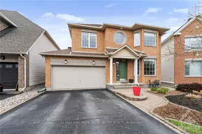 9 BARKWOODS Court, Orleans - Convent Glen and Area, ON K1W 1K4