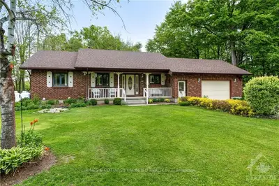 211 MAPLE LANE Road, Drummond/North Elmsley, ON K7H 0M1