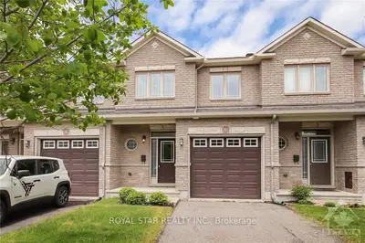 307 TRAVIS Street, Orleans - Convent Glen and Area, ON K1W 0E5