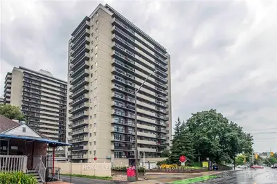158A MCARTHUR Avenue 507, Vanier and Kingsview Park, ON K1L 7E7