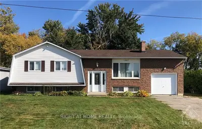 1007 SAINT-JACQUES Street, Clarence-Rockland, ON K4K 1C1