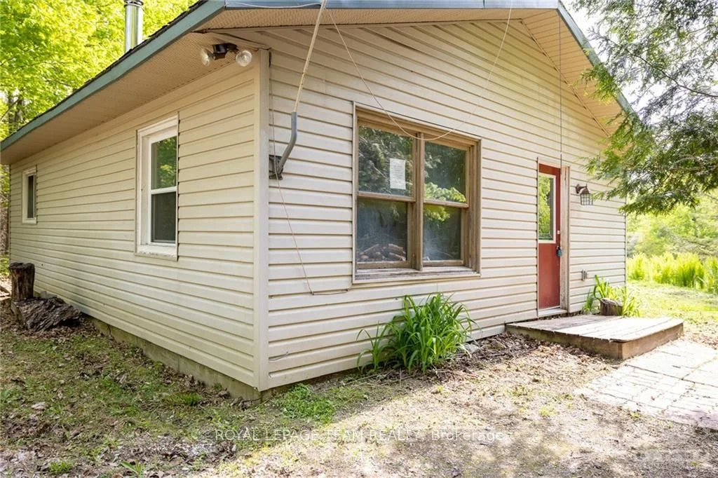 2938 MABERLY-ELPHIN Road, Tay Valley, ON K0H 2B0