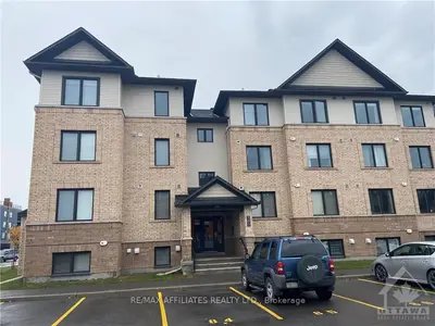 105 Bluestone 8, Orleans - Cumberland And Area, On K4a 0x7