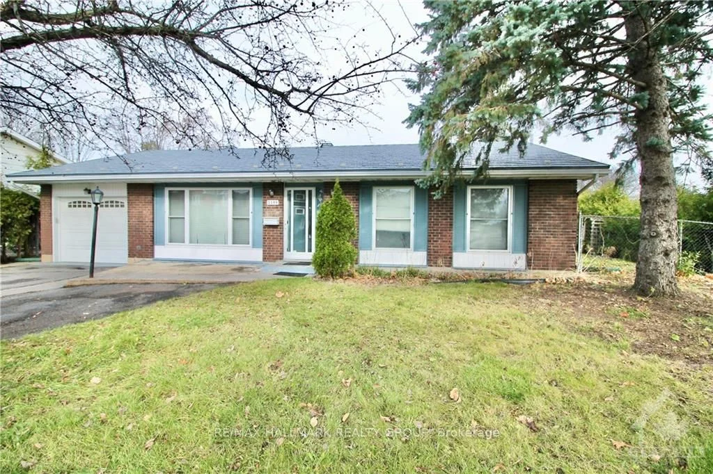 3389 MCCARTHY Road, Hunt Club - Windsor Park Village and Area, ON K1Z 5T9