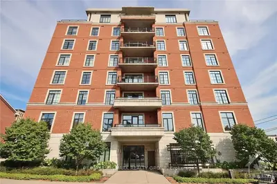 327 BREEZEHILL Avenue 502, Dows Lake - Civic Hospital and Area, ON K1Y 1R6