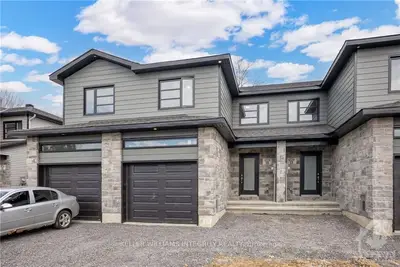 15 Christian Street, The Nation, On K0a 2m0