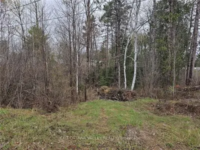 00 STOPPA Street, Madawaska Valley, ON K0J 1B0