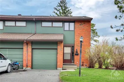 1 CHISHOLM Court, Kanata, ON K2K 1E1