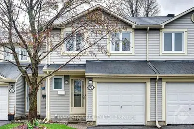 92 BUJOLD Court, Kanata, ON K2L 3N7