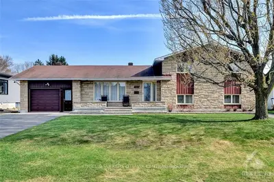 127 Centenaire Street S, Russell, ON K0A 1W0