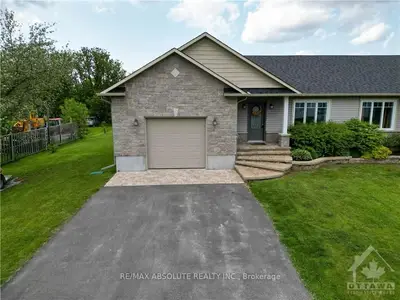 2301 LAVAL Road, Clarence-Rockland, ON K0A 1E0