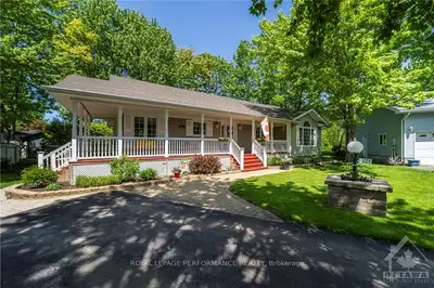 1071 VISTA CHRISTOPHER, Greely - Metcalfe - Osgoode - Vernon and Area, ON K4P 1C6