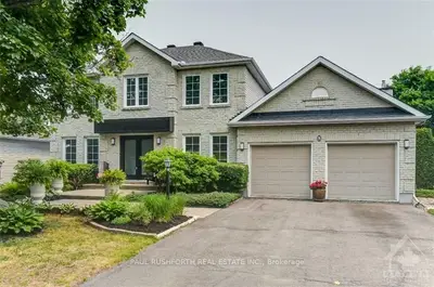 5 KINALEA Crescent, Stittsville - Munster - Richmond, ON K2S 1L1