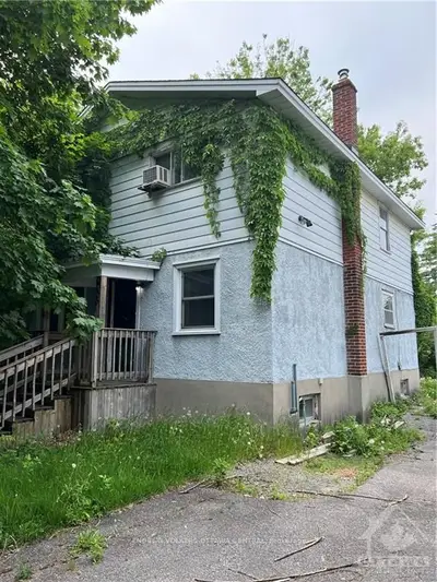 235 Belford Crescent, Westboro - Hampton Park, ON K1Z 7A9