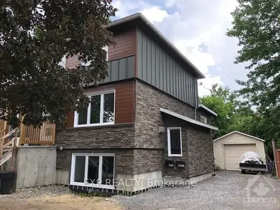 338 QUEEN MARY Street B, Overbrook - Castleheights and Area, ON K1K 1W9