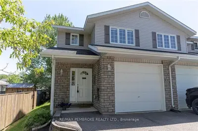 49 SUMMIT Trail, Petawawa, ON K8H 3N5