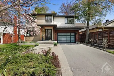 749 HEMLOCK Road, Manor Park - Cardinal Glen and Area, ON K1K 0K7