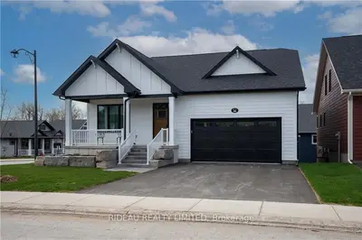 36 SHELTER COVE Drive, Westport, ON K0G 1X0