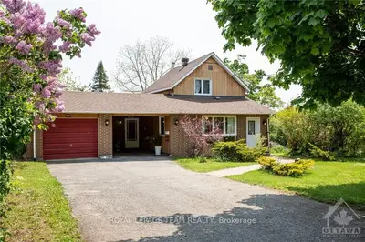 260-262 William Street, Carleton Place, On K7c 1x3