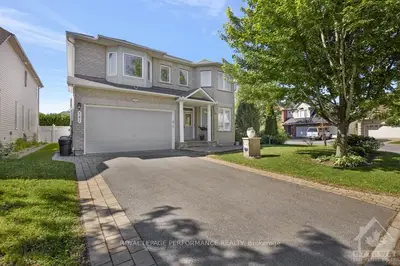 741 LARCASTLE Circle, Orleans - Cumberland and Area, ON K4A 4Z2