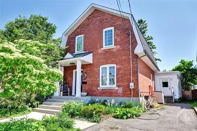 370 WHITBY Avenue, Carlingwood - Westboro and Area, ON K2A 0B5