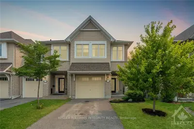 338 WARMSTONE Drive, Stittsville - Munster - Richmond, ON K2S 0W3