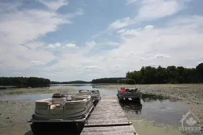 220 GIBSON Road, Lanark Highlands, ON K0G 1X0