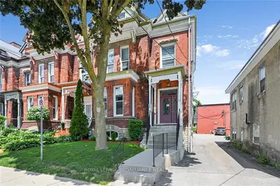 35 Bethune Street, Brockville, ON K6V 2C9