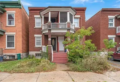 293 York Street, Lower Town - Sandy Hill, ON K1N 5V2