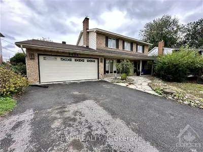 2432 WYNDALE Crescent, Alta Vista and Area, ON K1H 7A6