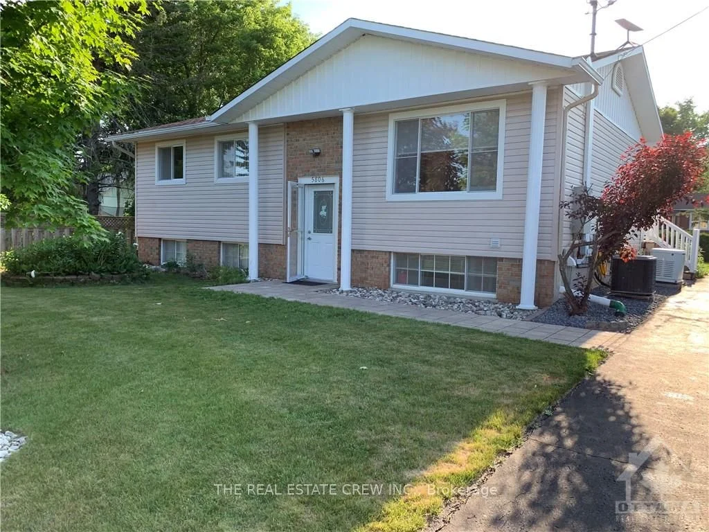 5806 BUCKLAND Road B, Orleans - Cumberland and Area, ON K0A 3H0
