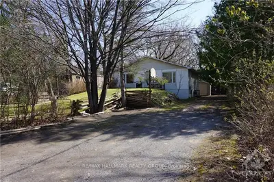 134 Sunning Hills Crescent, Constance Bay - Dunrobin - Kilmaurs - Woodlawn, On K0a 3m0