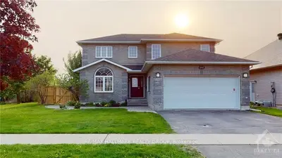 1014 CRESTWOOD Drive, Brockville, ON K6V 7N1
