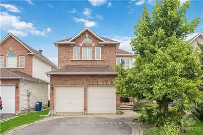 76 ALLANFORD Avenue, Hunt Club - South Keys and Area, ON K1T 3Y7