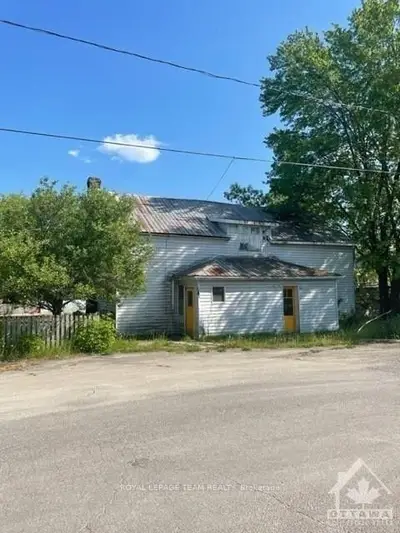 96 HILLIER Street, Lanark Highlands, ON K0G 1K0