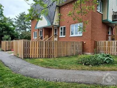 8 TERRACE Drive 119, Bells Corners and South to Fallowfield, ON K2H 9J2